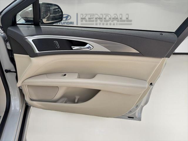 2020 Lincoln MKZ Standard