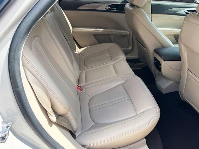 2020 Lincoln MKZ Standard