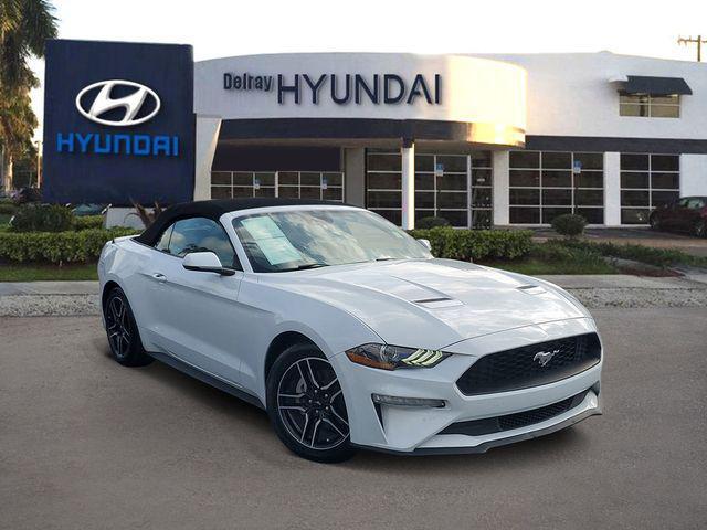 2022 Ford Mustang EcoBoost Premium Convertible for sale in DELRAY BEACH, FL