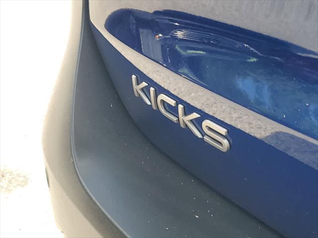 2025 Nissan Kicks S FWD