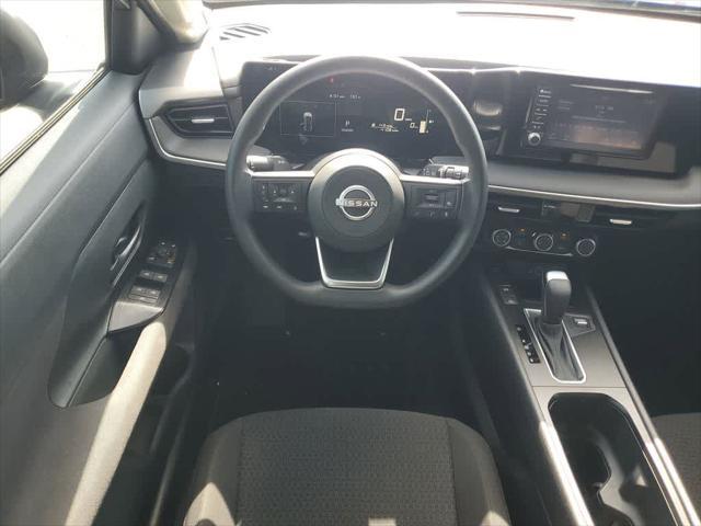 2025 Nissan Kicks S FWD