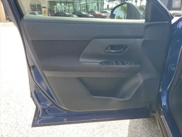 2025 Nissan Kicks S FWD
