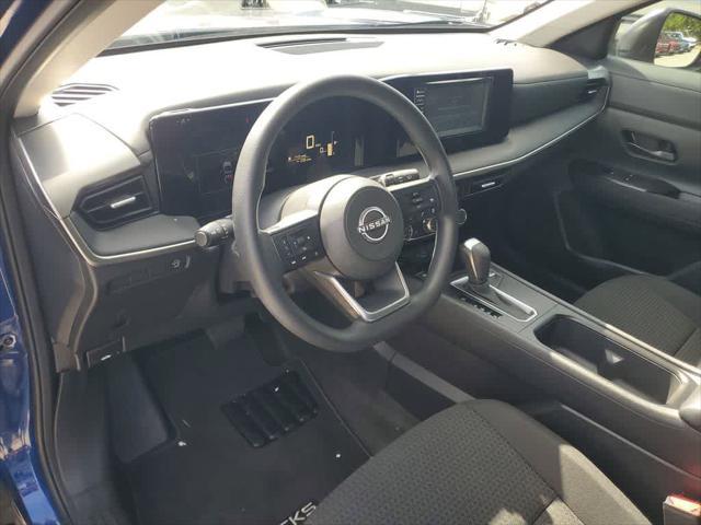 2025 Nissan Kicks S FWD