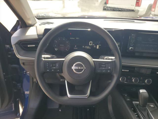 2025 Nissan Kicks S FWD