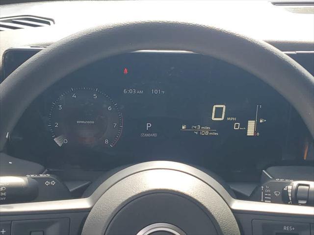 2025 Nissan Kicks S FWD