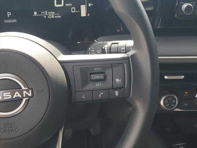 2025 Nissan Kicks S FWD