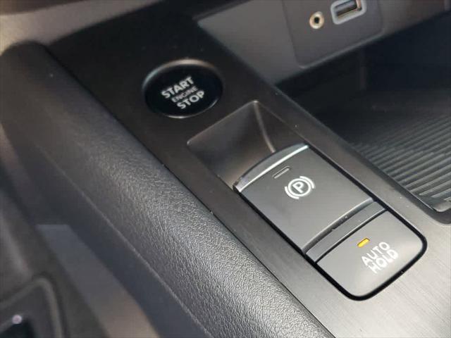 2025 Nissan Kicks S FWD