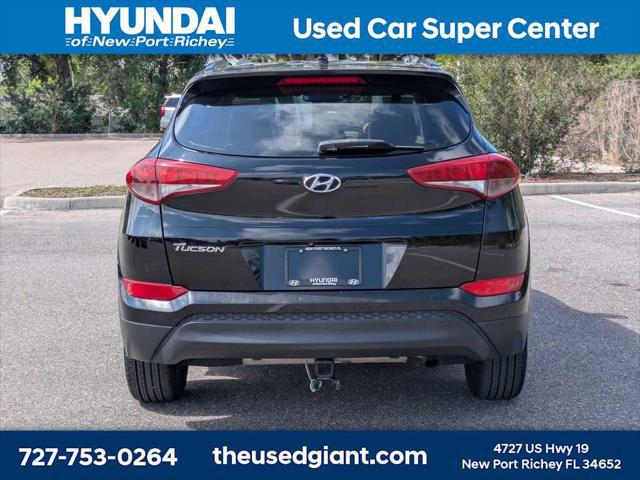 2016 Hyundai Tucson SE