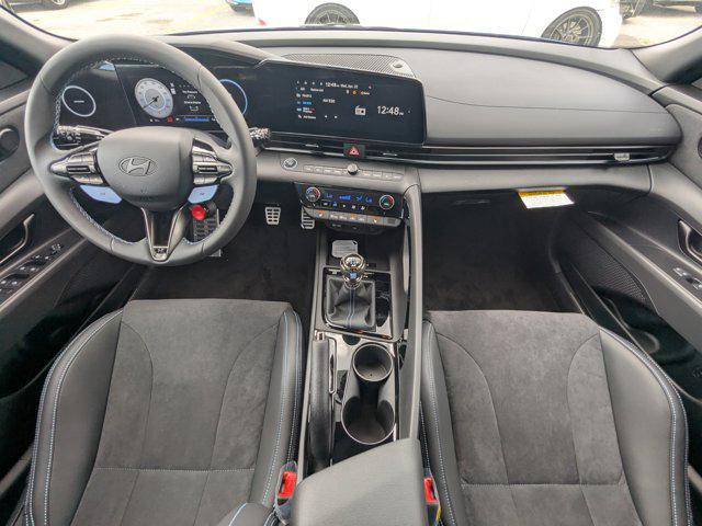 2026 Hyundai Elantra Base