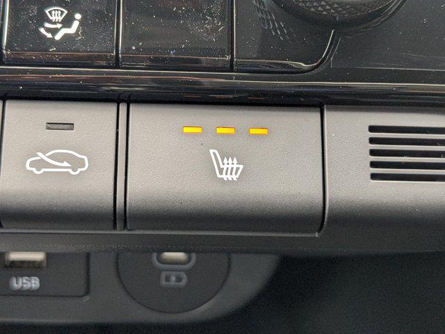 2026 Hyundai Elantra Base