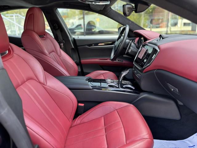 2022 Maserati Ghibli Modena