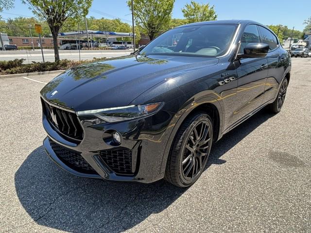 2022 Maserati Levante Modena