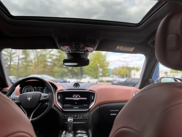 2023 Maserati Ghibli Modena Q4