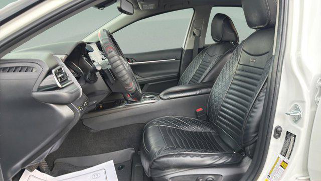 2022 Toyota Camry XSE Hybrid