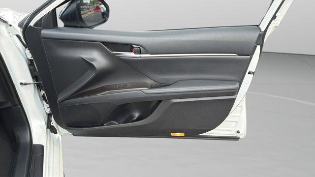 2022 Toyota Camry XSE Hybrid