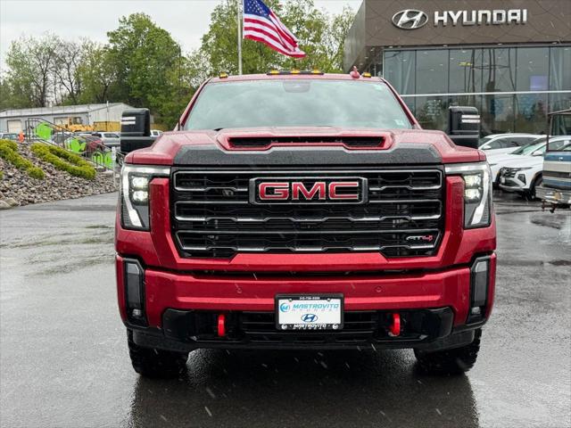 2024 GMC Sierra 2500HD 4WD Crew Cab Standard Bed AT4