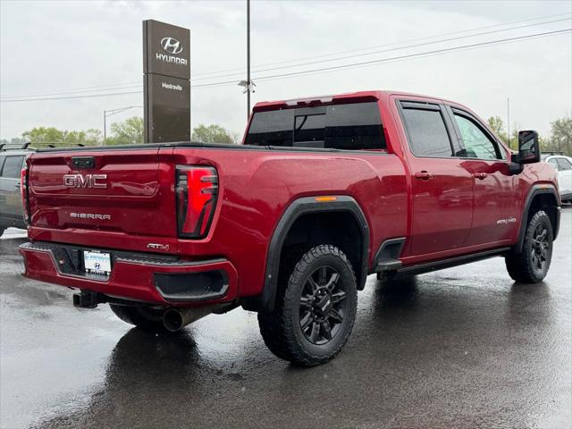 2024 GMC Sierra 2500HD 4WD Crew Cab Standard Bed AT4