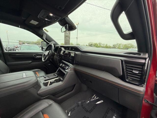 2024 GMC Sierra 2500HD 4WD Crew Cab Standard Bed AT4