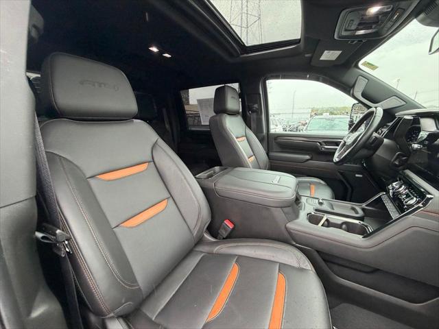 2024 GMC Sierra 2500HD 4WD Crew Cab Standard Bed AT4