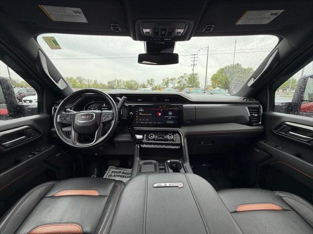 2024 GMC Sierra 2500HD 4WD Crew Cab Standard Bed AT4