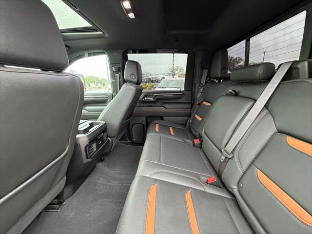 2024 GMC Sierra 2500HD 4WD Crew Cab Standard Bed AT4