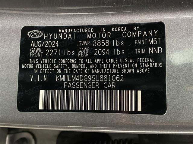 2025 Hyundai Elantra SEL Sport