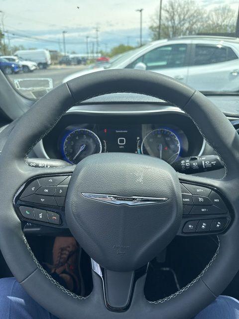2023 Chrysler Pacifica Limited AWD