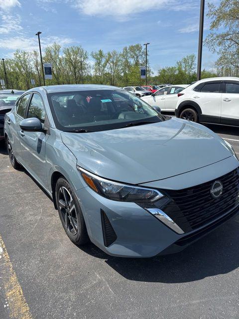 2024 Nissan Sentra SV Xtronic CVT