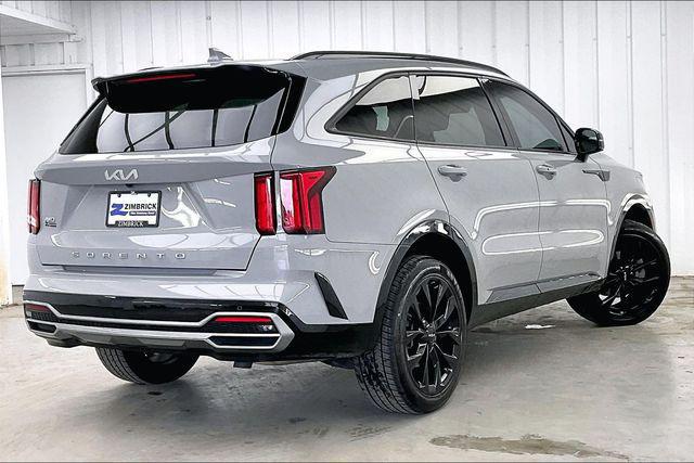 2022 Kia Sorento SX