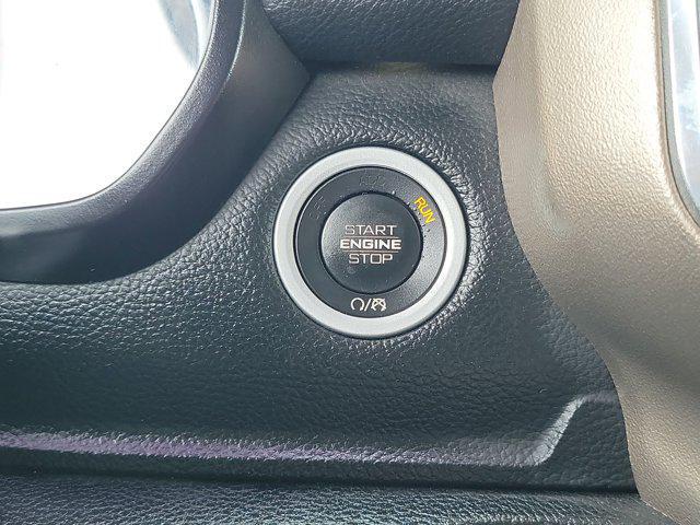 2019 Ram 1500 Laramie Crew Cab 4x4 6'4" Box