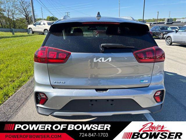 2022 Kia Niro LXS SE