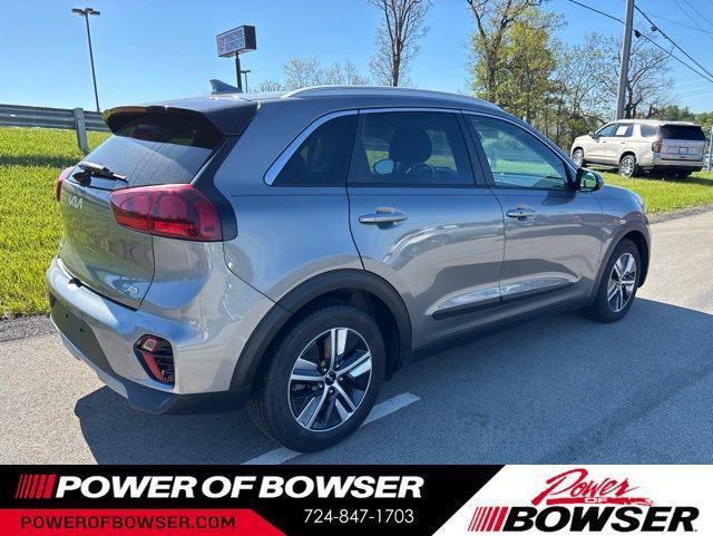 2022 Kia Niro LXS SE