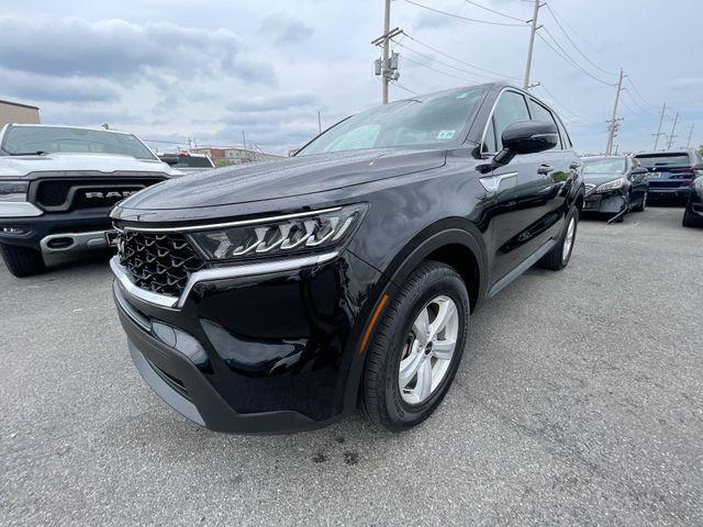 2023 Kia Sorento LX