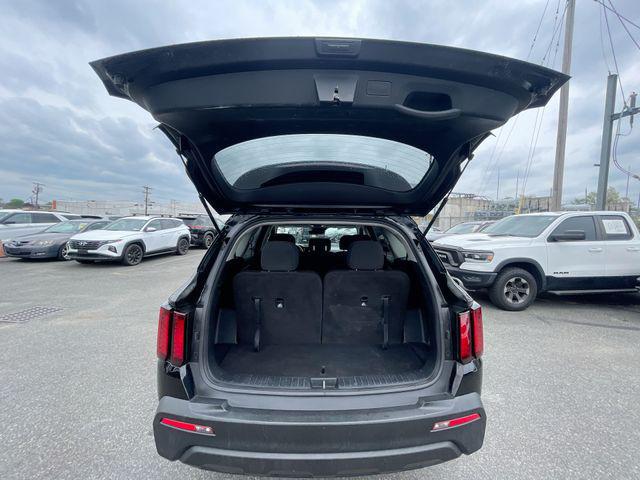 2023 Kia Sorento LX