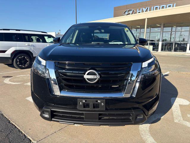 2024 Nissan Pathfinder SV 4WD