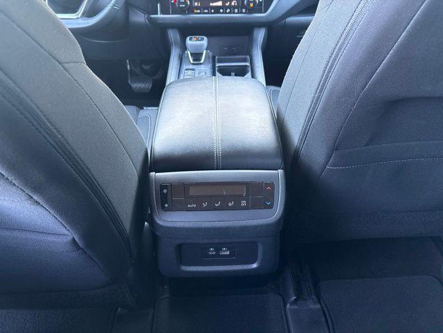 2024 Nissan Pathfinder SV 4WD