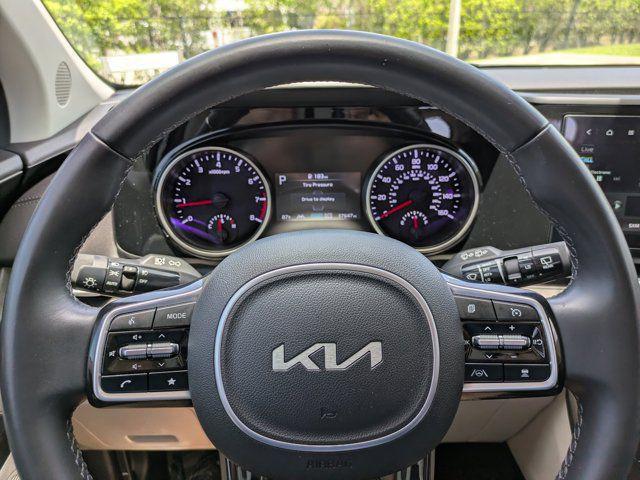 2022 Kia Carnival MPV SX