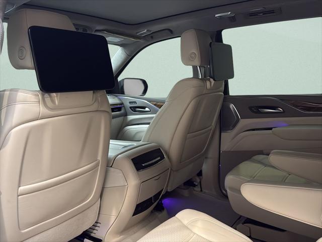 2024 Cadillac Escalade 4WD Sport Platinum