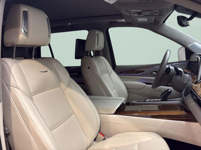 2024 Cadillac Escalade 4WD Sport Platinum