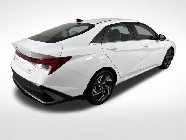 2025 Hyundai Elantra Hybrid Limited