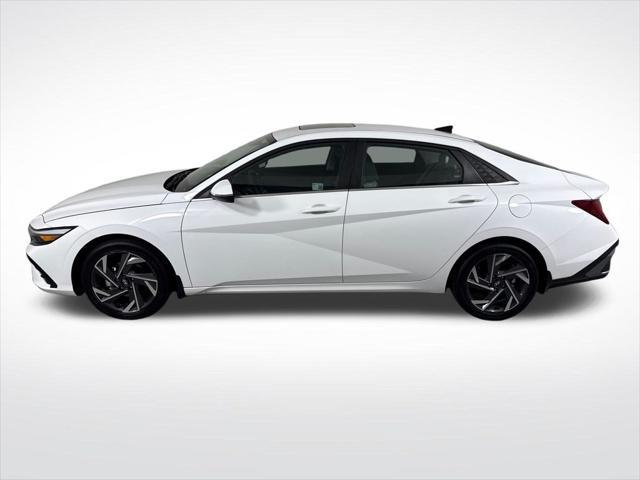 2025 Hyundai Elantra Hybrid Limited