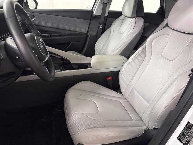 2025 Hyundai Elantra Hybrid Limited