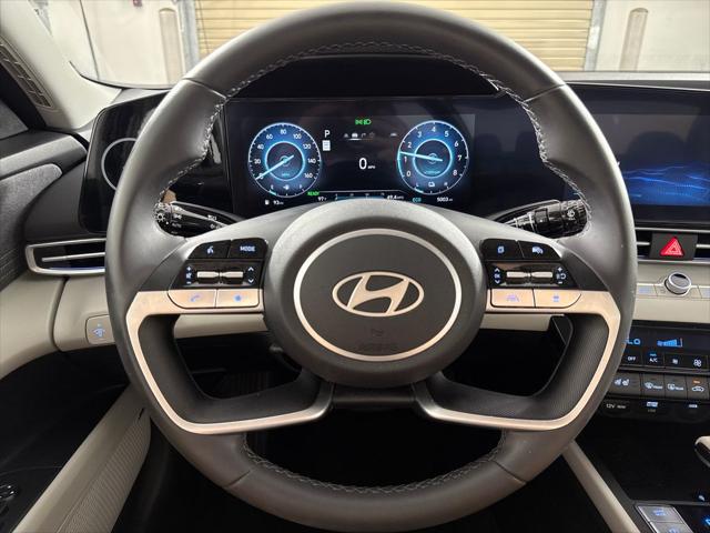 2025 Hyundai Elantra Hybrid Limited