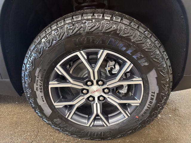 2026 GMC Acadia AT4 AWD