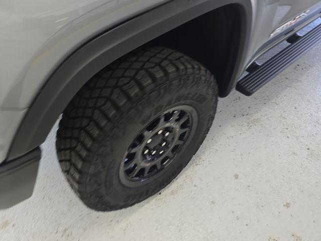 2026 GMC Sierra 1500 Crew Cab, Short Bed, AT4X, 4WD