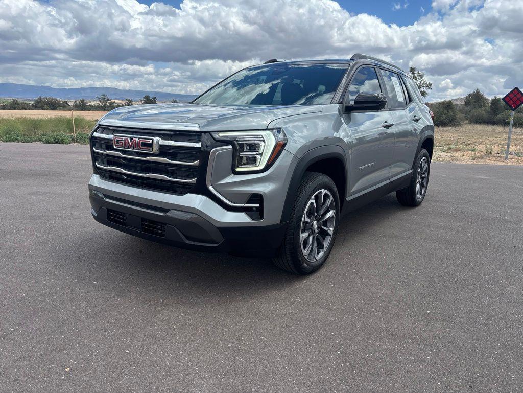 2025 GMC Terrain Elevation AWD's photo