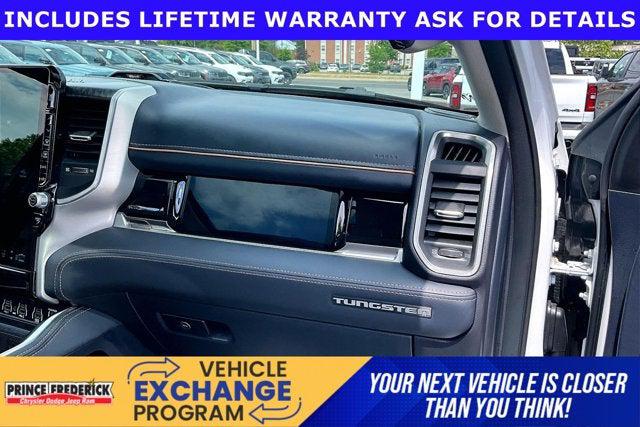 2025 Ram 1500 Tungsten Crew Cab 4x4 5'7" Box