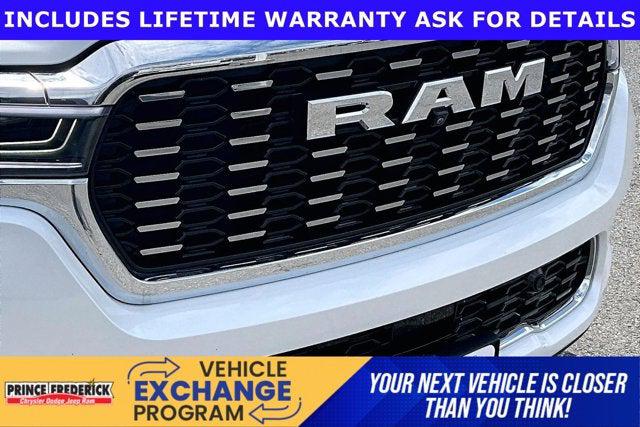 2025 Ram 1500 Tungsten Crew Cab 4x4 5'7" Box