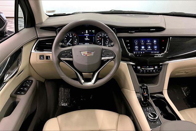 2022 Cadillac XT6 FWD Premium Luxury