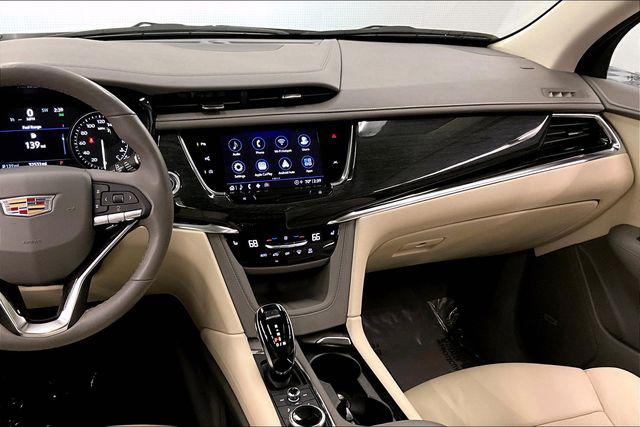 2022 Cadillac XT6 FWD Premium Luxury